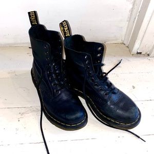 Doc Martens Women’s 1460 Boots